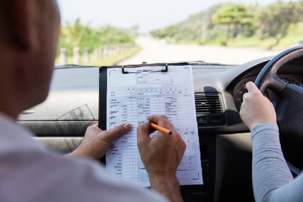 Auto-écoles : une (nouvelle) formation en vue ?
