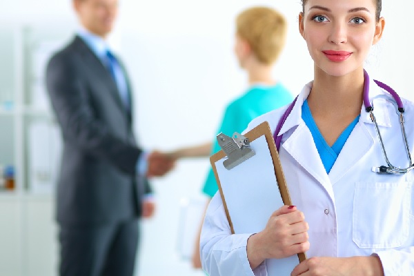 Médecins : quel impôt pour les sommes versées par la caisse de retraite ?