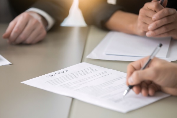 Départ en retraite du dirigeant : et si une location-gérance est en place ?