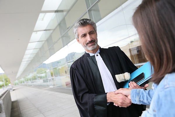 Avocats : focus sur votre liberté d’expression…
