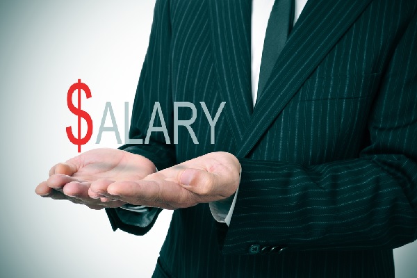 Retard dans le paiement du salaire : pardonnable ?