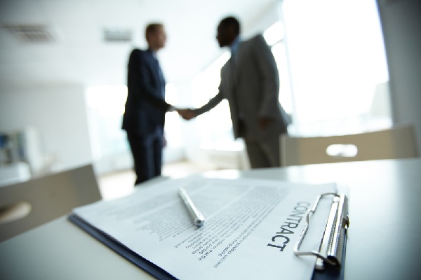 Agent immobilier : seul l’intermédiaire (effectif) à la vente perçoit des honoraires…