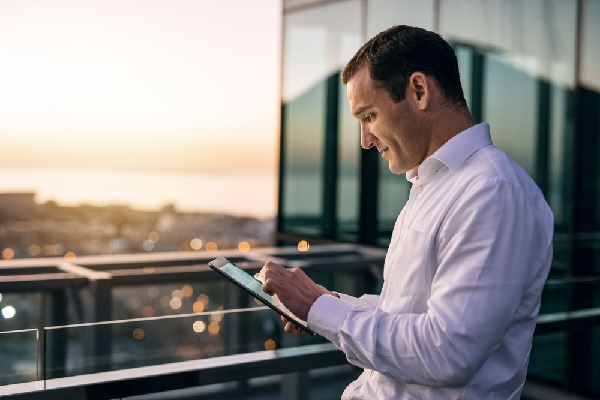 CHSCT : une expertise pour évaluer le risque lié à l’utilisation de tablettes tactiles ?