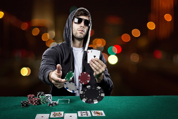 Jouer au poker et payer de l’impôt ?