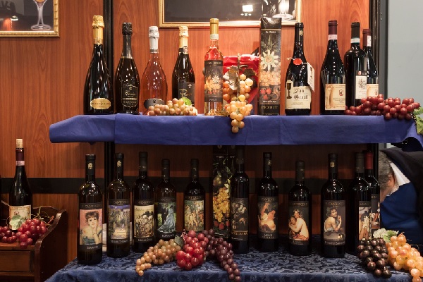 C’est l’histoire d’un commerçant dont un client veut se rétracter après avoir acheté du vin lors d’une foire…