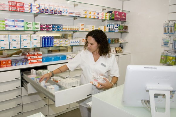 officine-de-pharmacie-une-reglementation-allegee-