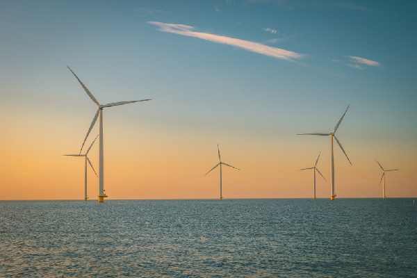 eolien-offshore-feu-vert-pour-le-permis-enveloppe-