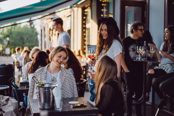 quand-une-brasserie-na-plus-le-droit-dutiliser-sa-terrasse