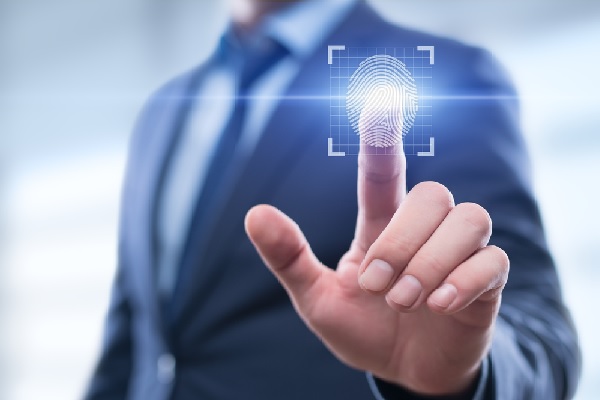 paiement-en-ligne-:-valide-par-une-empreinte-biometrique-?