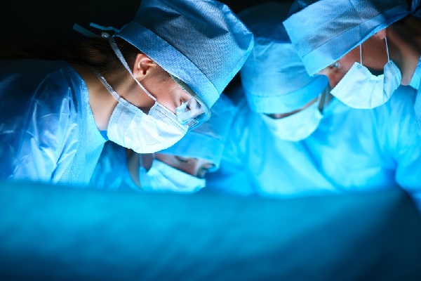 chirurgiens-:-cas-vecu-d’un-accident-medical-(fautif-?)