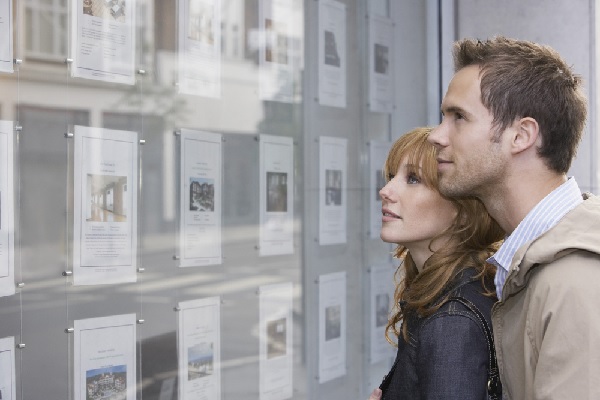 agent-immobilier-:-illustration-pratique-de-2-clauses-(il)licites-?