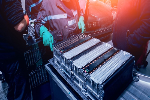 des-voitures-thermiques-transformees-en-voitures-electriques-?