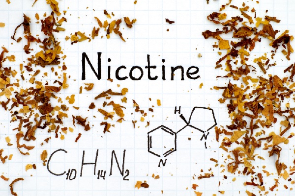 coronavirus-(covid-19)-:-la-vente-de-nicotine-par-les-pharmaciens-limitee-!