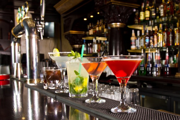 copropriete-et-activite-de-bar-:-une-majoration-de-charges-justifiee-?