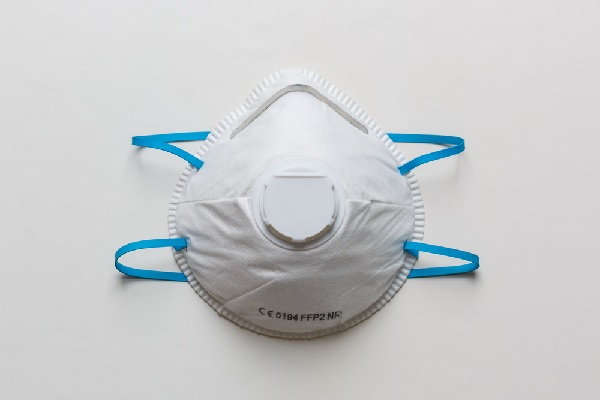 coronavirus-(covid-19)-:-des-masques-ffp2-pour-tous-en-milieu-hospitalier-?