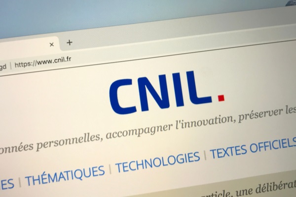 utilisation-de-«-cookies-»-:-la-cnil-rappelee-a-l’ordre-!