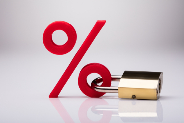 c’est-l’histoire-d’un-investisseur-a-la-recherche-d’un-taux-d’interet-(trop-?)-avantageux…