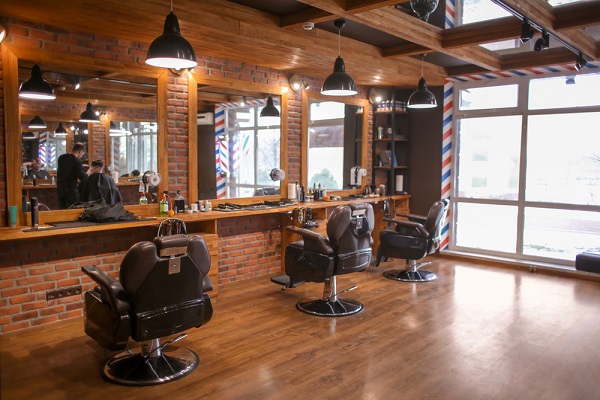 c’est-l’histoire-d’un-salon-de-coiffure-ferme-pour-non-respect-des-mesures-sanitaires…
