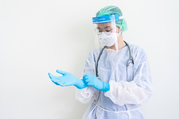 coronavirus-(covid-19)-:-tva-a-5,5-%-pour-les-tenues-de-protection-?
