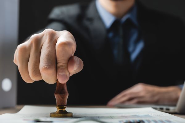 annonces-legales-et-judiciaire-:-du-nouveau-pour-2021